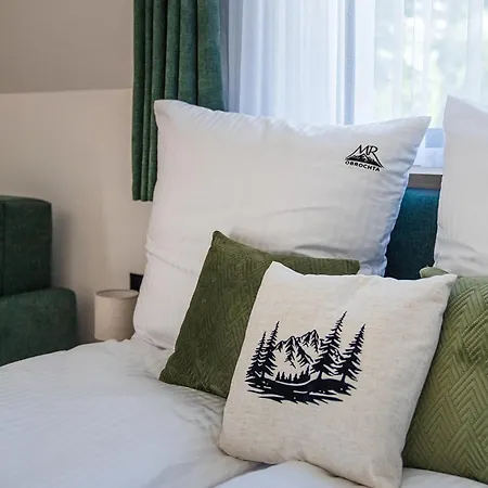 Apart-hotel Mr Obrochta Tatra View & Sauna - 5 Min Do Goracy Potok I Termy Szaflary 3*