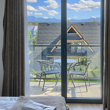 Aparthotel Mr Obrochta Tatra View & Sauna - 5 Min Do Goracy Potok I Termy Szaflary 3*